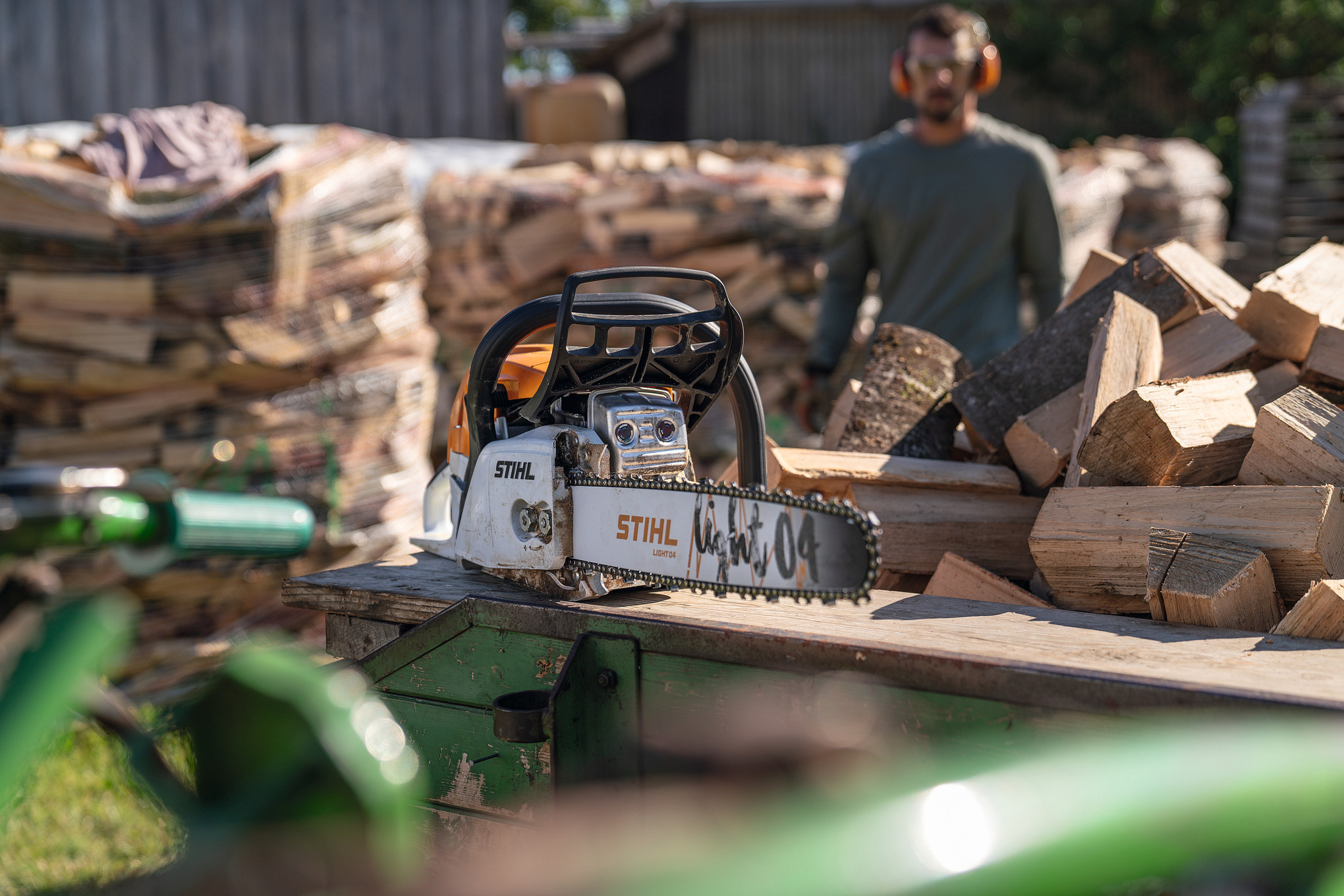 MS 271 FARM BOSS® 18"