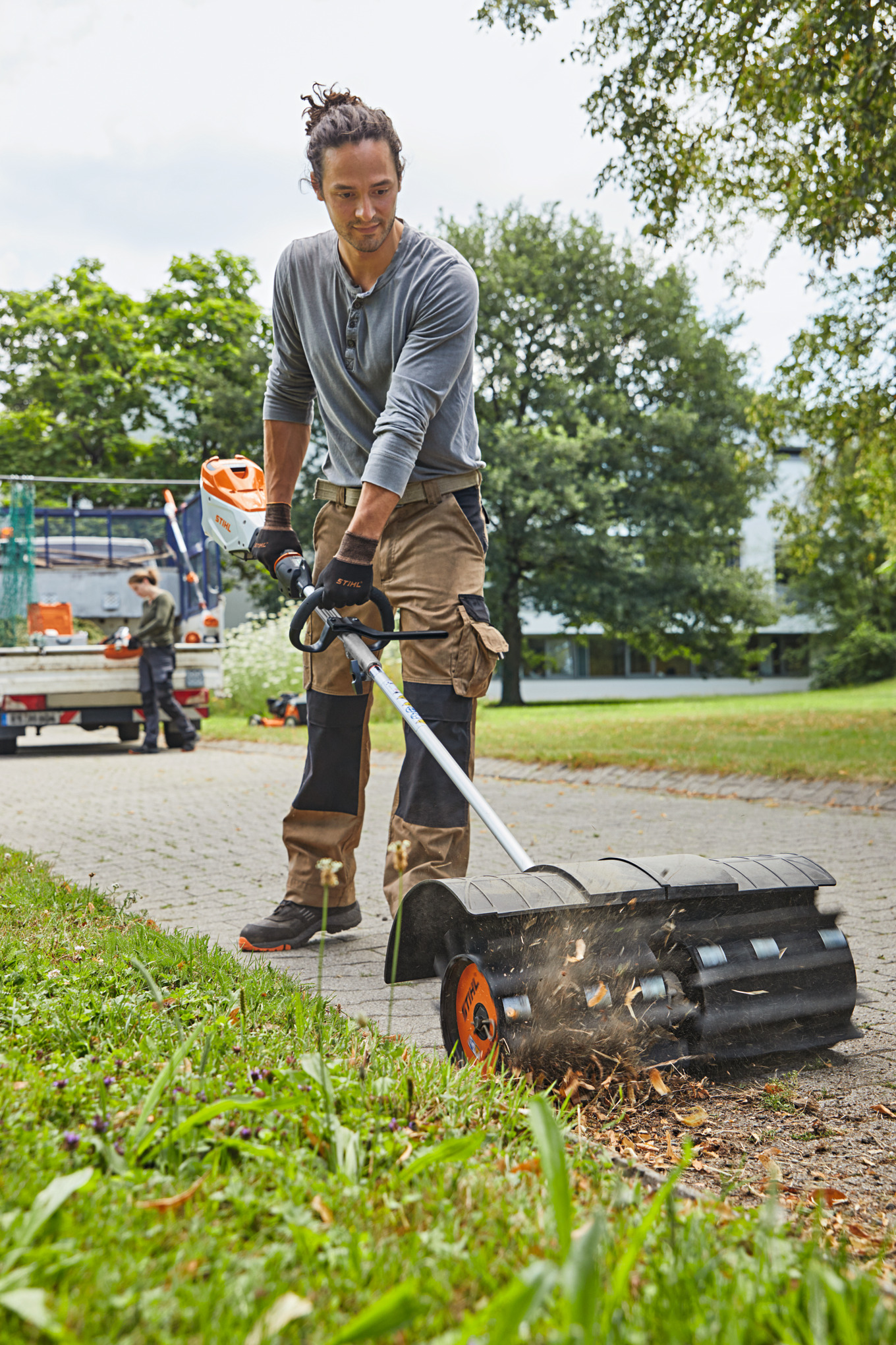 KW-KM STIHL PowerSweep™