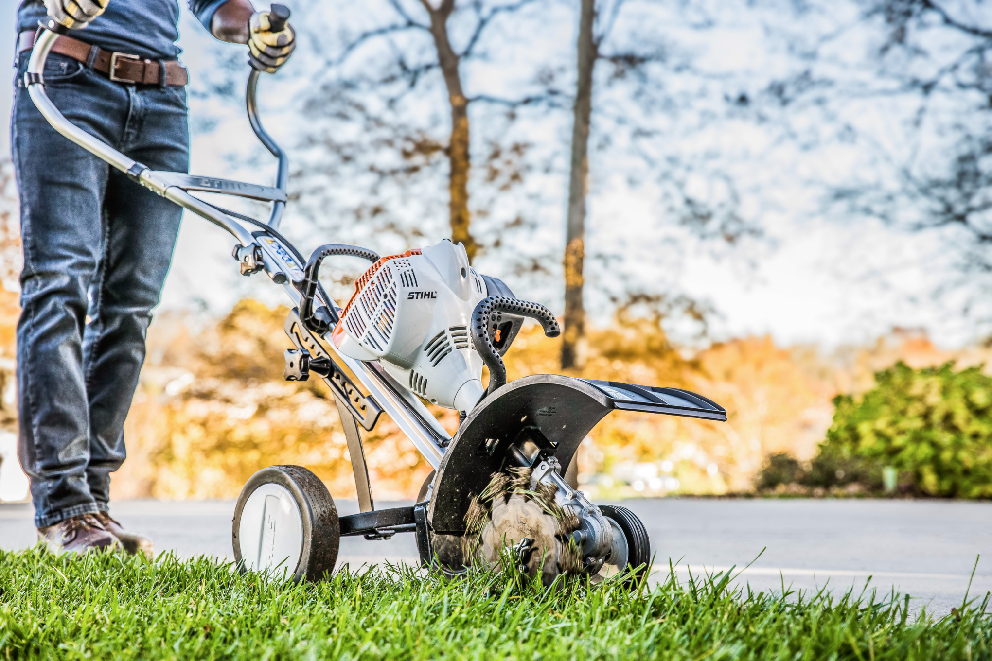 MM 56 C-E STIHL YARD BOSS®