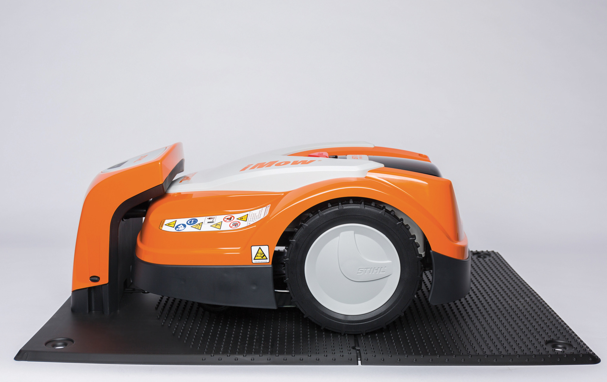 STIHL Robotic Mower