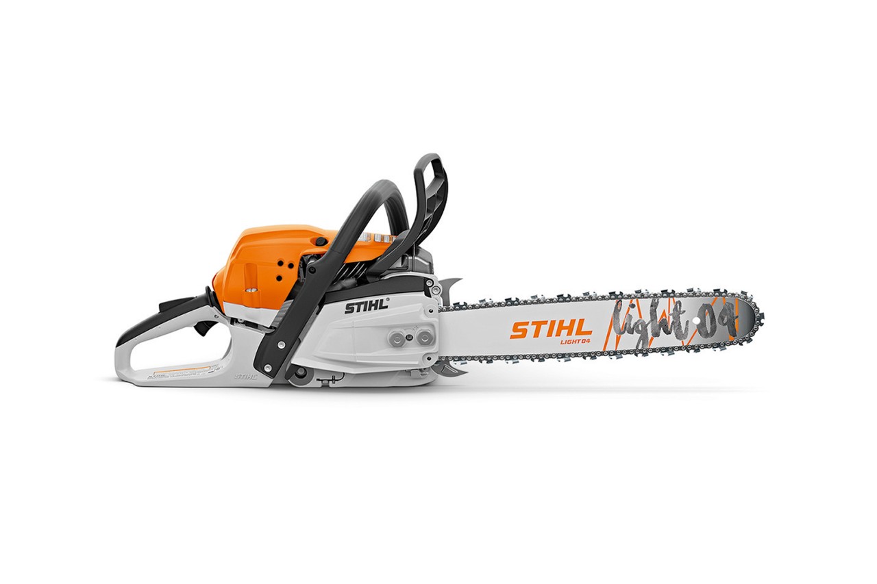 Professional Chainsaw Studio Image